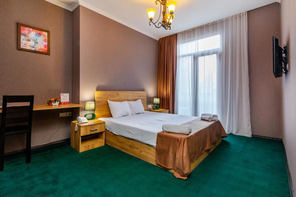 Отель Hotel Marlyn Тбилиси