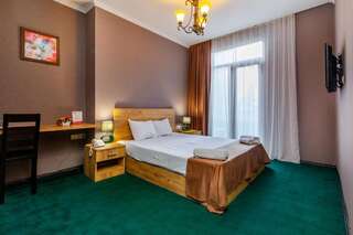 Отель Hotel Marlyn Тбилиси Бюджетный двухместный номер с 1 кроватью-2