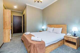 Отель Hotel Marlyn Тбилиси Двухместный номер с 1 кроватью-1