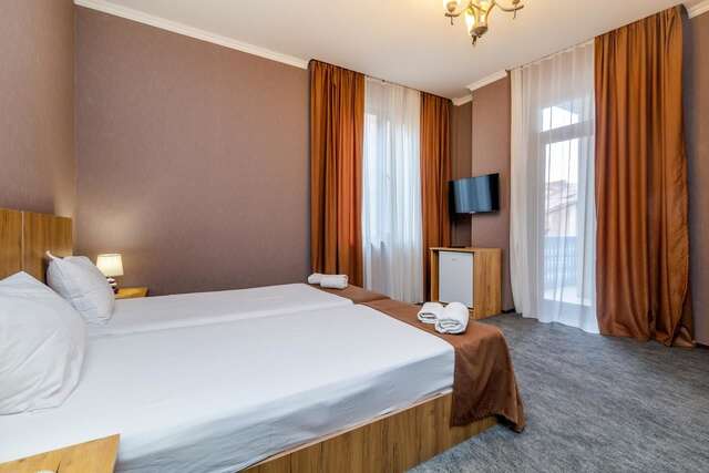 Отель Hotel Marlyn Тбилиси-31