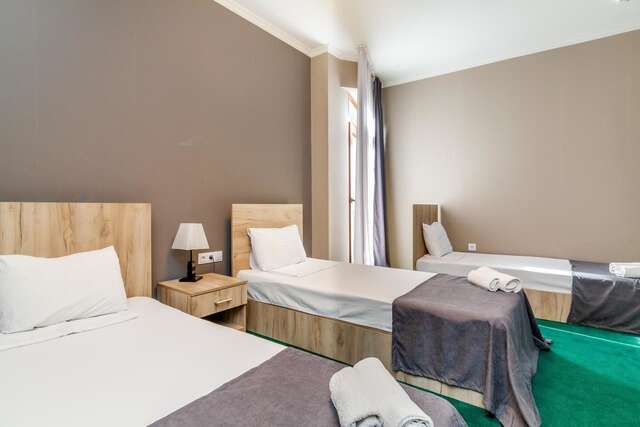 Отель Hotel Marlyn Тбилиси-37