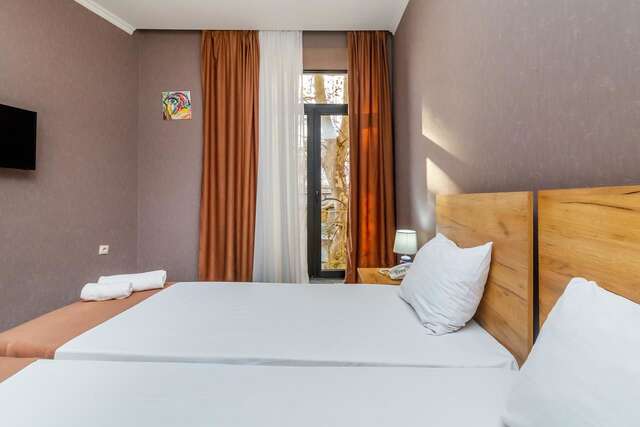 Отель Hotel Marlyn Тбилиси-46