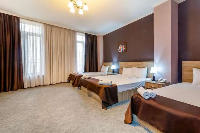 Отель Hotel Marlyn Тбилиси-51