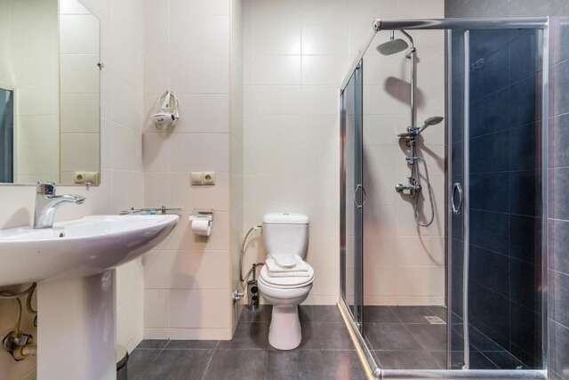 Отель Hotel Marlyn Тбилиси-55