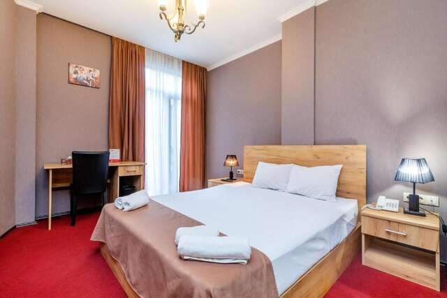 Отель Hotel Marlyn Тбилиси-56