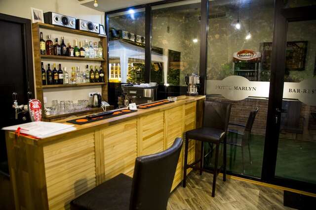 Отель Hotel Marlyn Тбилиси-10